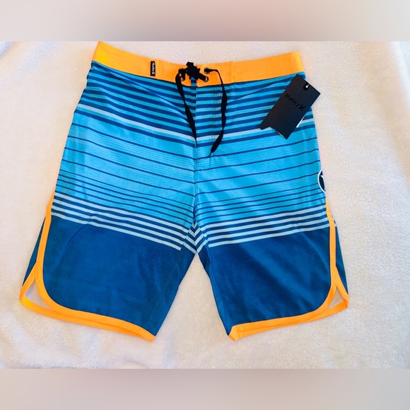 NWT Hurley Swim Trunks - Picture 2 of 6